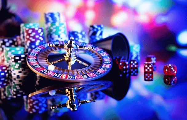 Live Texas Hold'em Bonus dealer in studio with multi-camera feed